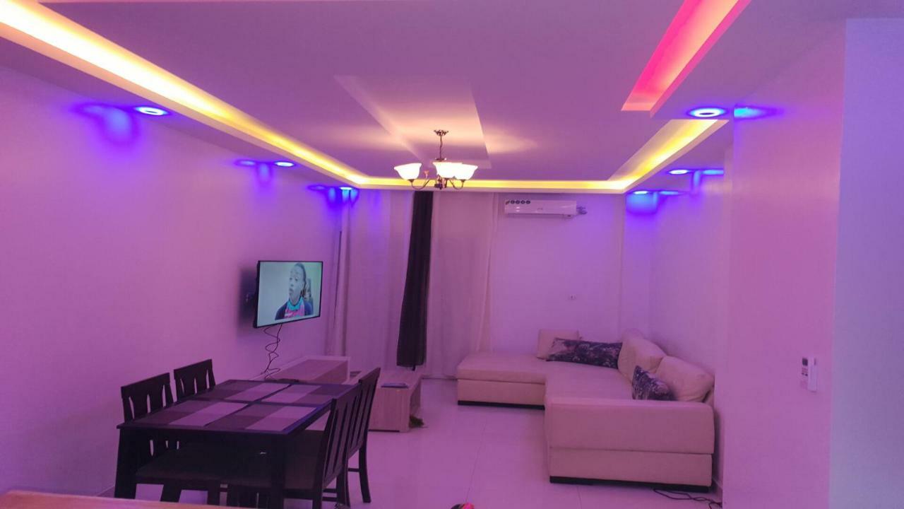 Apartment Luxueux F3 A La Cite Mixta *