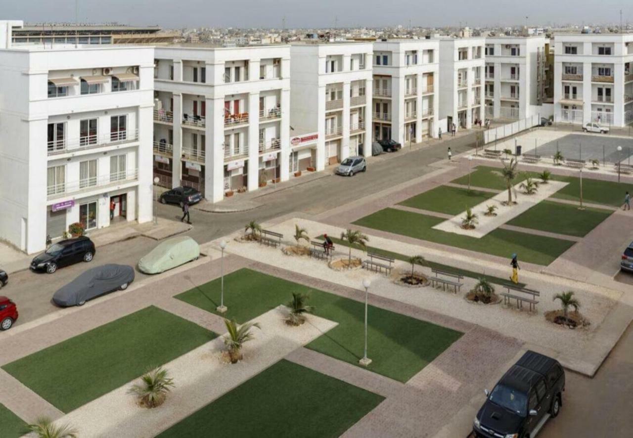 Apartment Luxueux F3 A La Cite Mixta *